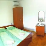 Pansion Margerita 3* بوريتش