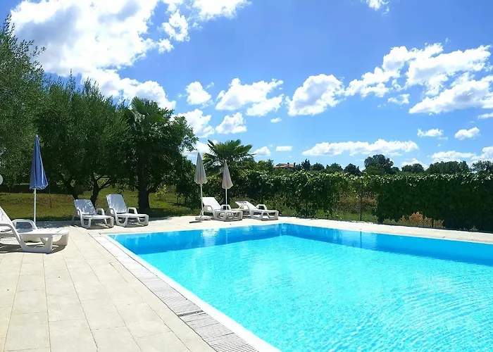 Pansion Margerita Oda ve Kahvaltı 3*