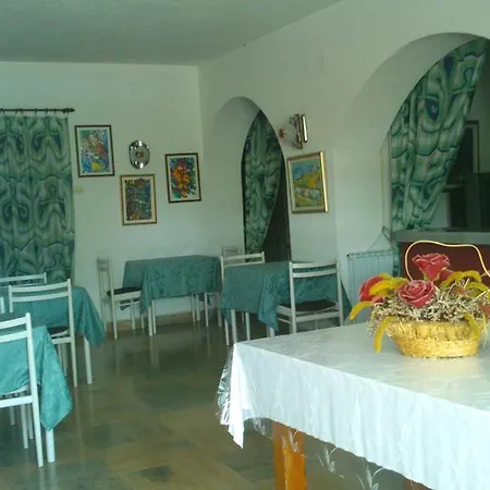 Couette-café Pansion Margerita