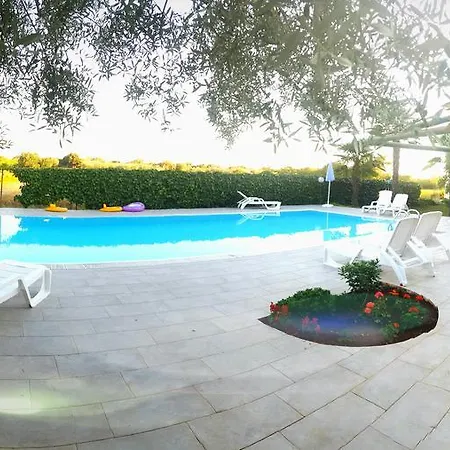 לינה וארוחת בוקר Pansion Margerita